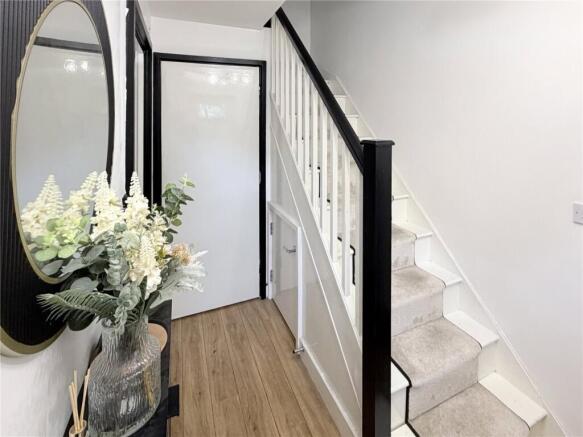 3 bed House for sale Image 4