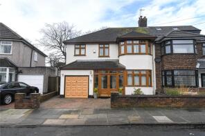 31, The Oval, Liscard CH45 6UX