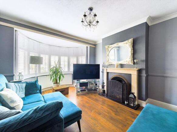Living Room.jpg