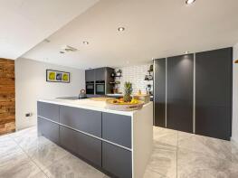 114, Windsor Road, Penarth CF64 1JN