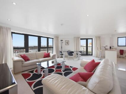 5/11 Lochinvar Drive, Granton, Edinburgh, EH5