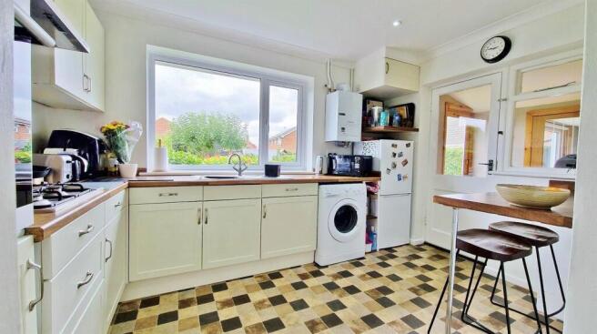 Kitchen/Breakfast Room
