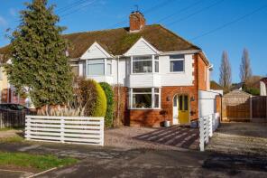 15, Gresham Avenue, Lillington, Leamington Spa CV32 7RA