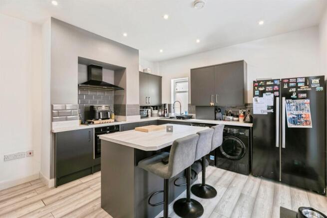 2 bed End of Terrace for sale Image 3