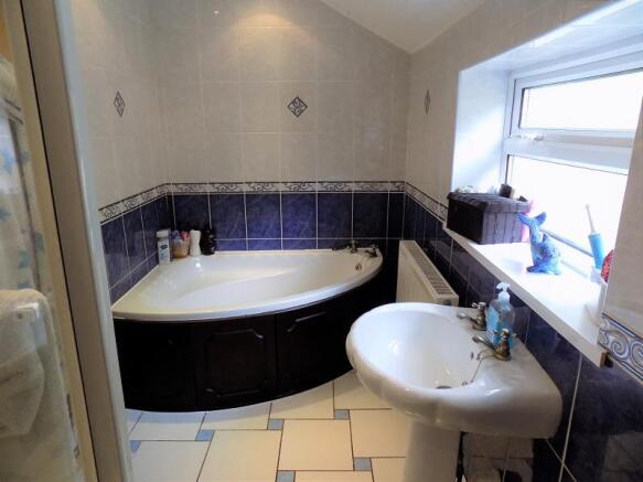 Ground Floor Bathroom