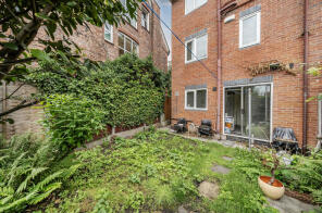 9, Berriedale Close, Manchester M16 8EH