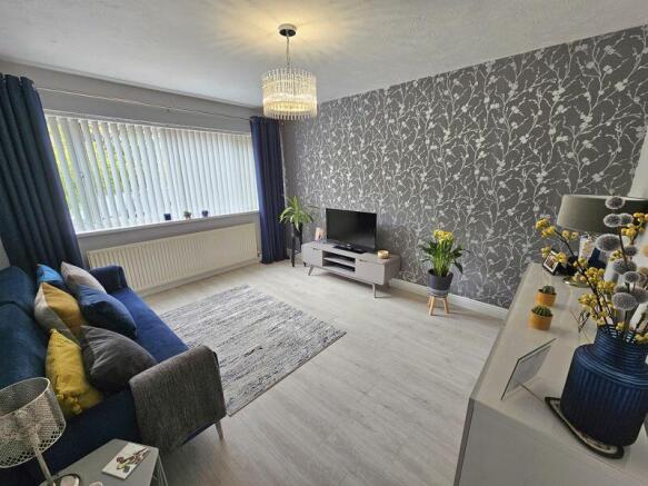 Reception Room / Bedroom Three 16