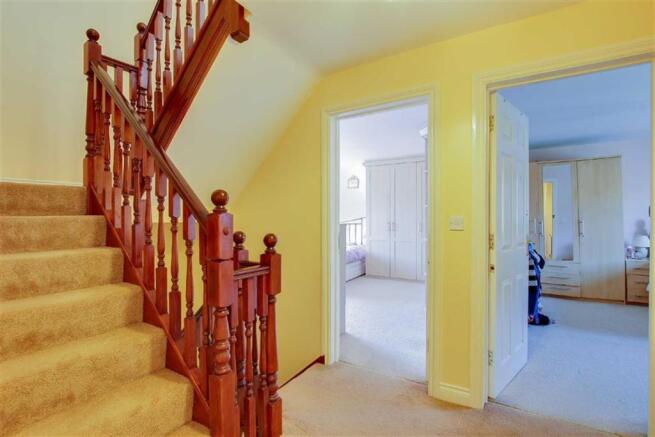 FIRST FLOOR LANDING