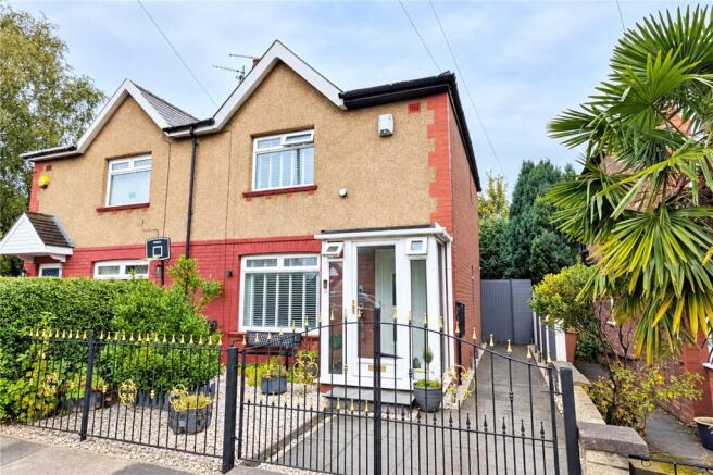 Meadow Lane, Denton, Tameside, M34 photo 4