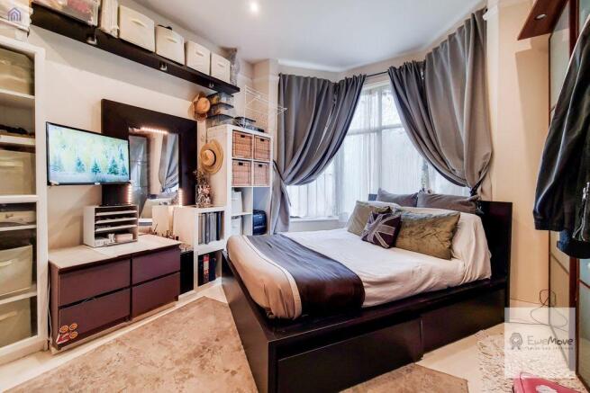 Bedroom 1 (Double with Ensuite)