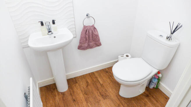 GUEST WC