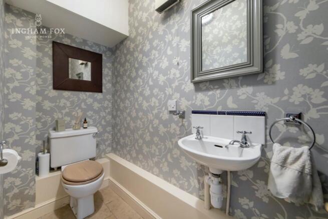 Downstairs cloakroom