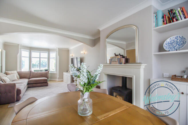 Sitting dining room