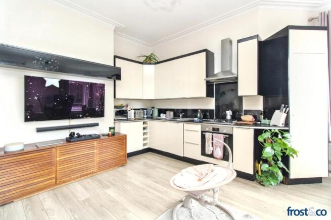 Lounge to Kitchen