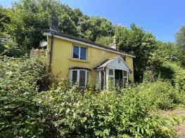 2 Panteg Cottage, Yr Allt, Llangennech, Llanelli SA14 8YU