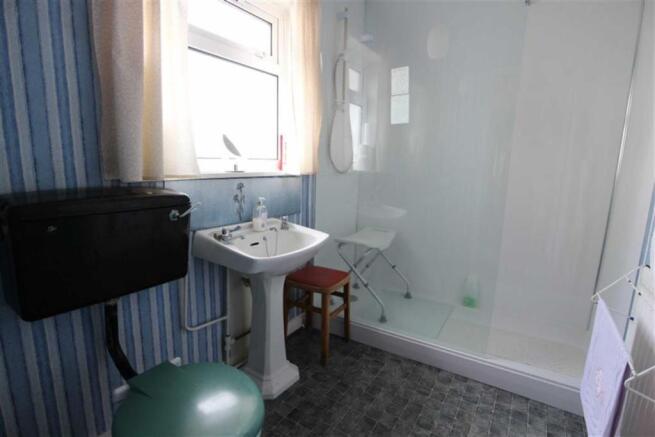 WC/SHOWER ROOM