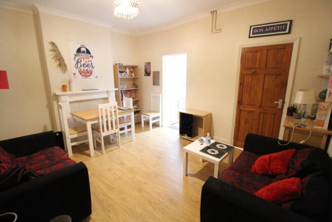 4 Evelyn Street P...