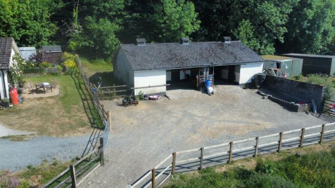 STABLES
