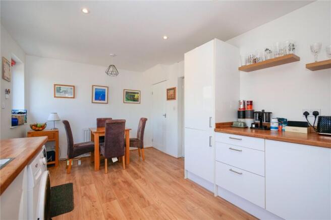 3 bed Terraced for sale Image 4