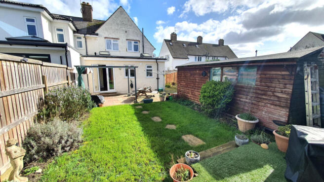 4 Bedroom End of Terraced House for sale, East Ba