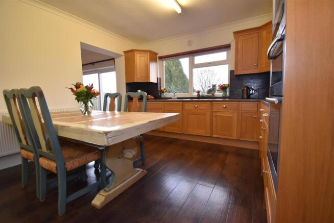 Dining Kitchen