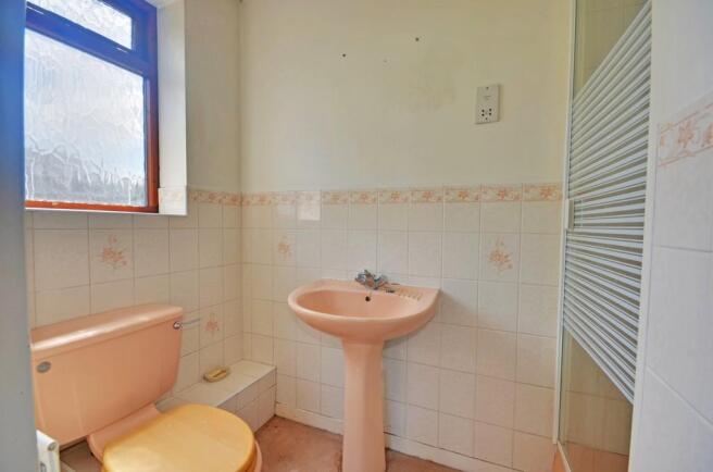 En suite Shower R...