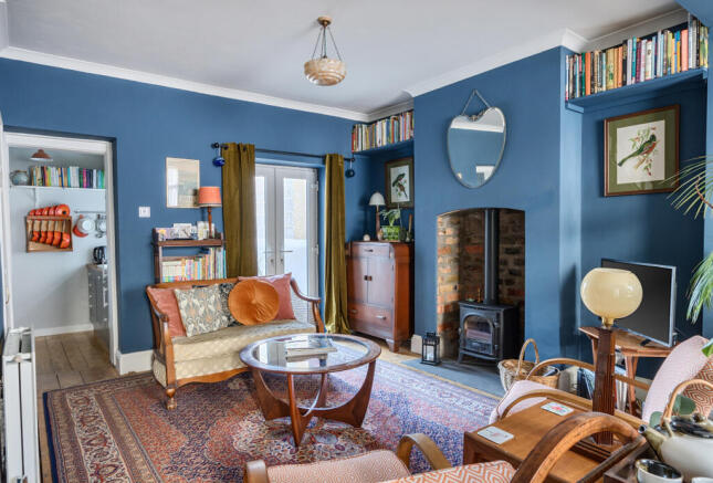 1422823-12-69b168...