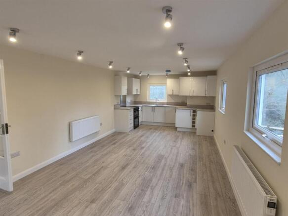 WhatsApp Image 2026-04-04 at 19.jpeg