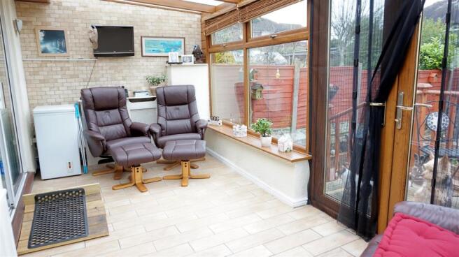 HALF BRICK AND UPVC DOUBLE GLAZED CONSERVATORY