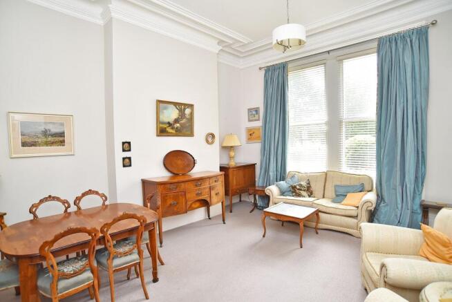 2 bed Apartment for sale Image 4