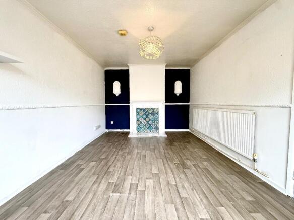 3 bed Terraced to rent Image 7