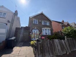88, Beecher Road, Halesowen B63 2DW
