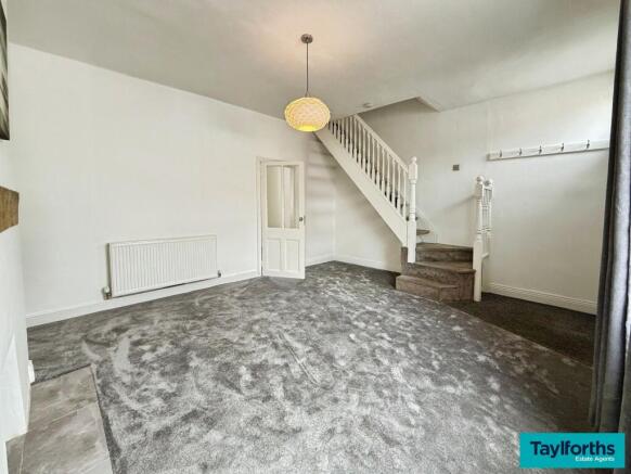 2 bed Terraced for sale Image 6
