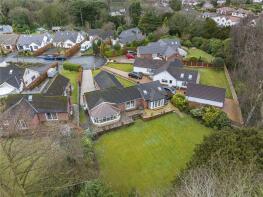 10, Hall Close, Macclesfield SK10 2HH