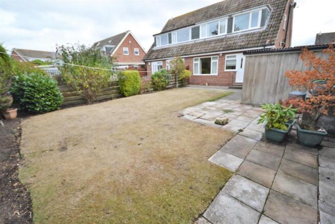 3 bed Semi-Detached for sale Image 11