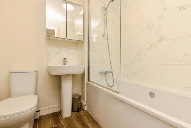 2 bed Terraced for sale Image 7