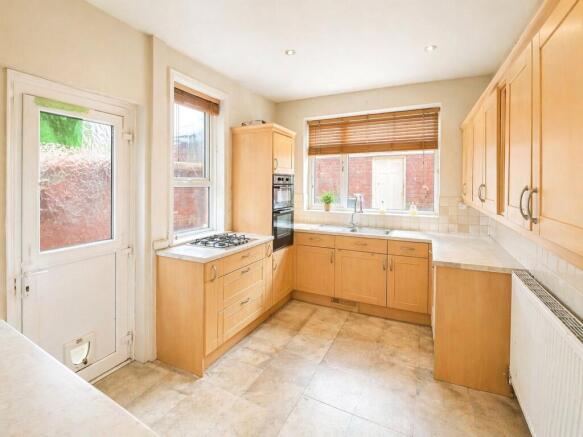 Canterbury Street, Blackburn, Lancashire, BB2 photo 5