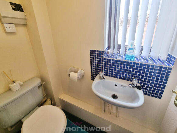 3 bed Semi-Detached for sale Image 12