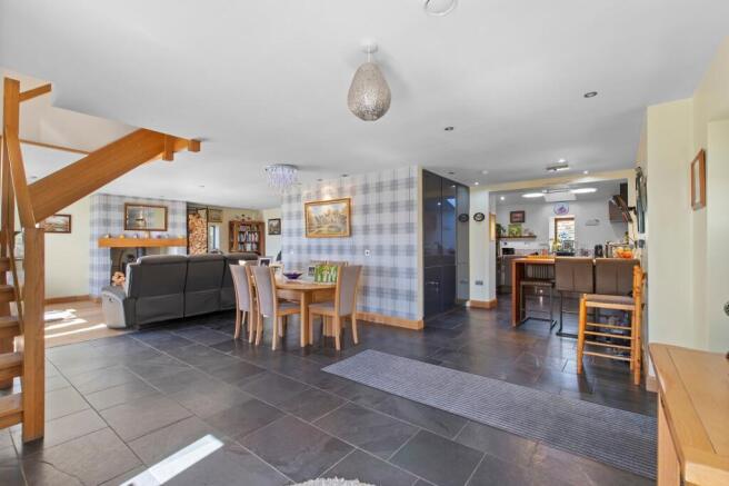 3 bed Barn Conversion for sale Image 9