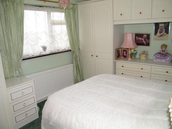 bedroom1