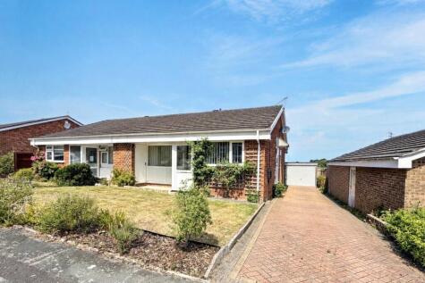 Leighton Park Road, Westbury