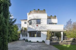 21, Neville Drive, East Finchley, London N2 0QS
