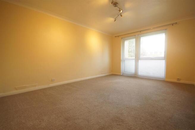 Lounge / Dining Room