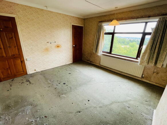 2 bed Semi-Detached for sale Image 9