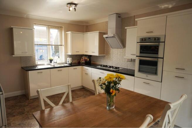 Kitchen / Diner