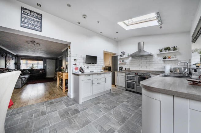 1432145-18-69bae7...