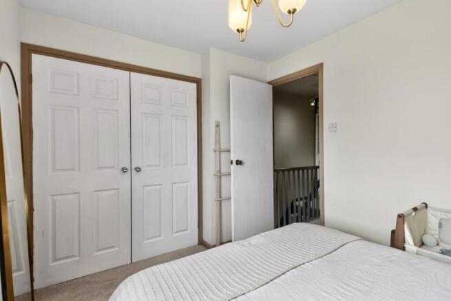 3 bed Semi-Detached for sale Image 10