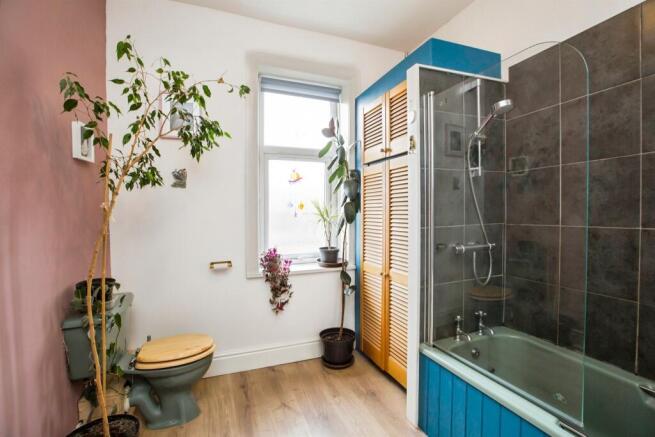 2 bed Terraced for sale Image 11