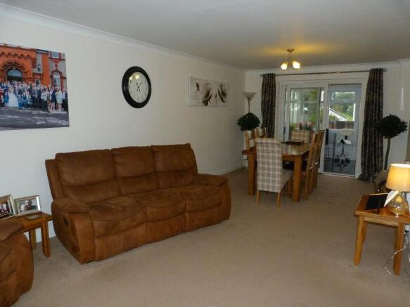 Lounge Dining Room