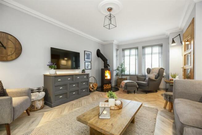 44 Clover Way7.jpg